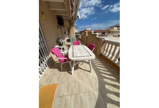 Revente - Appartement -
Torrevieja