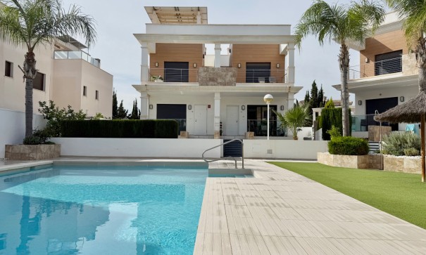 Återförsäljning - Radhus -
Ciudad Quesada - Rojales - Lo Marabu