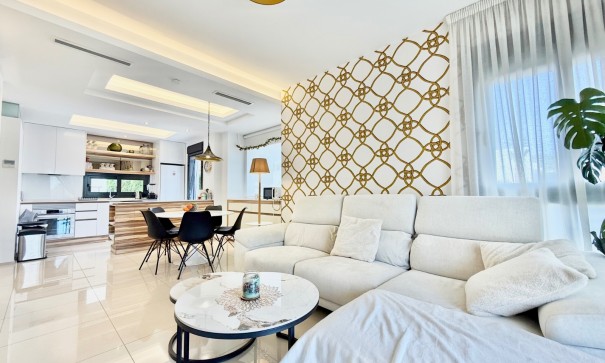 Återförsäljning - Radhus -
Ciudad Quesada - Rojales - Lo Marabu