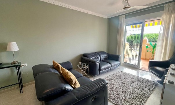 Resale - Wohnung Appartement -
Algorfa