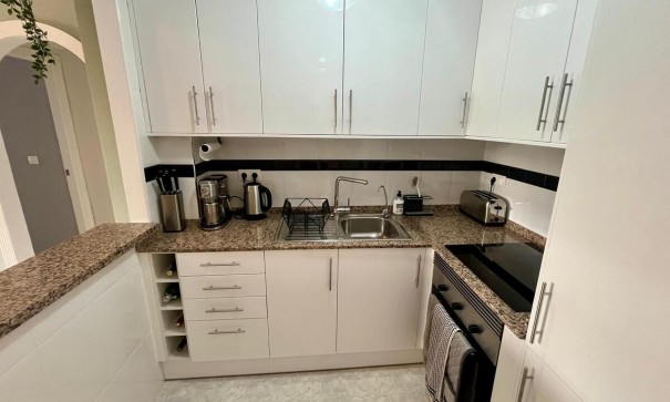 Resale - Wohnung Appartement -
Algorfa