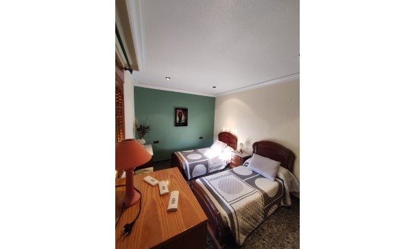 Revente - Maison de ville -
Hondón de los Fráiles