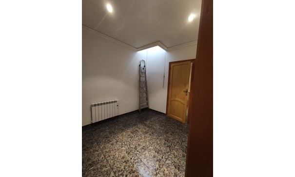 Revente - Maison de ville -
Hondón de los Fráiles