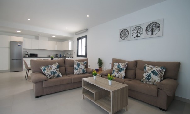 Återförsäljning - Fristående villa -
Pilar de la Horadada