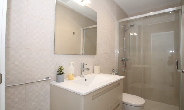 Återförsäljning - Fristående villa -
Pilar de la Horadada