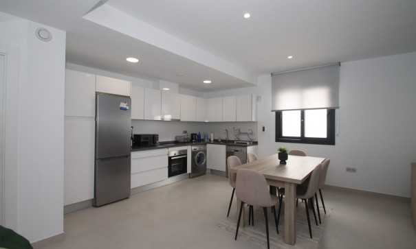 Återförsäljning - Fristående villa -
Pilar de la Horadada