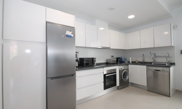 Återförsäljning - Fristående villa -
Pilar de la Horadada