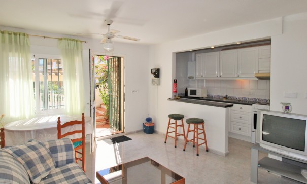 Återförsäljning - Radhus -
Villamartín