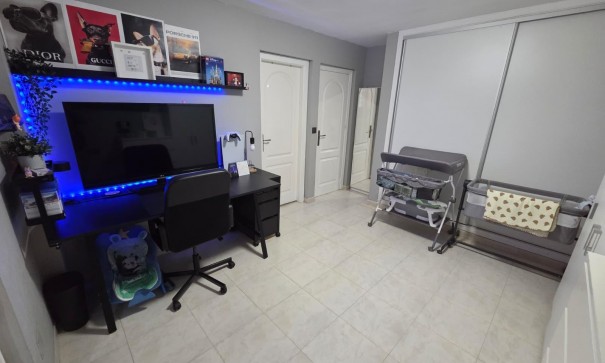 Återförsäljning - Villa -
Torrevieja - CIUDAD QUESADA