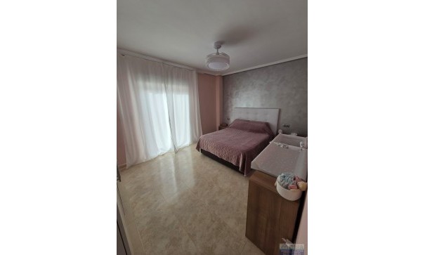 Återförsäljning - Villa -
Torrevieja - CIUDAD QUESADA