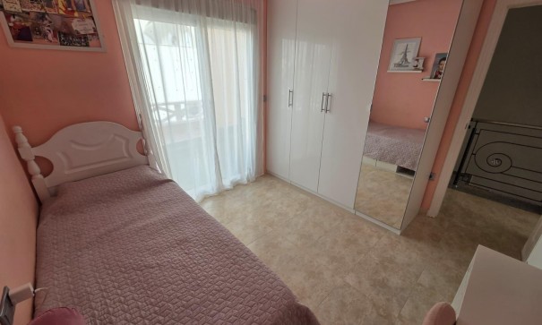 Återförsäljning - Villa -
Torrevieja - CIUDAD QUESADA