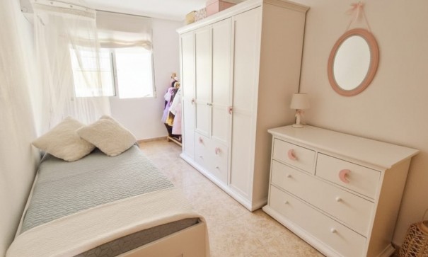 Återförsäljning - Radhus -
Orihuela Costa - La Florida