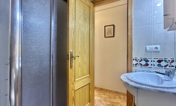 Sprzedaż - Apartament mieszkanie -
Torrevieja - Playa del Cura