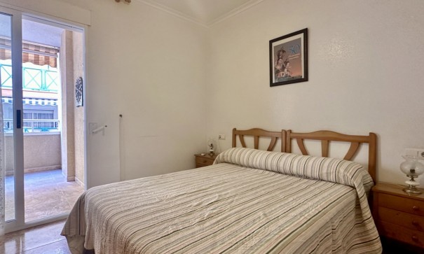 Sprzedaż - Apartament mieszkanie -
Torrevieja - Playa del Cura