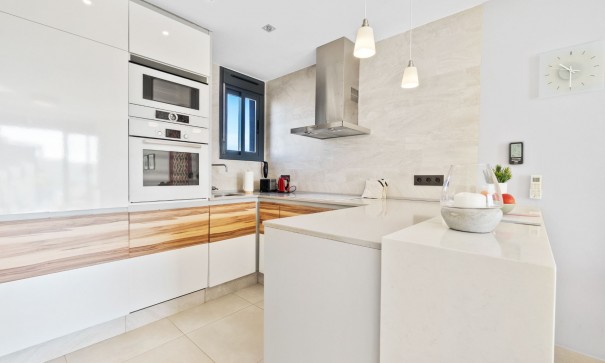 Återförsäljning - Lägenhet lägenhet -
Torrevieja - Punta Prima