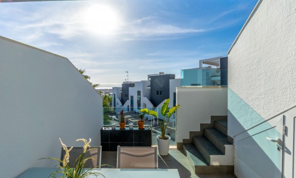 Återförsäljning - Lägenhet lägenhet -
Torrevieja - Punta Prima