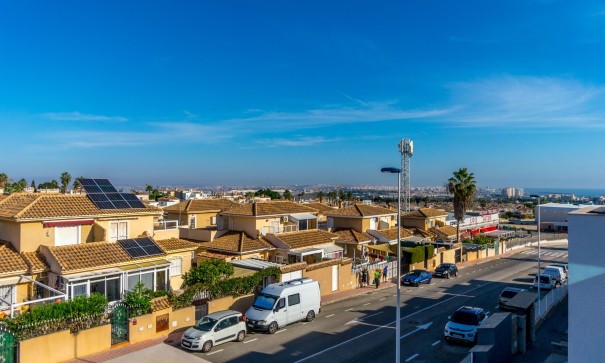 Återförsäljning - Lägenhet lägenhet -
Torrevieja - Punta Prima