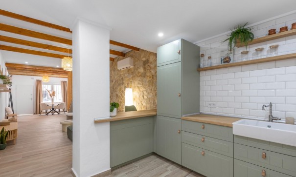 Revente - Appartement -
Torrevieja - torrevieja