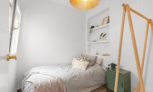 Revente - Appartement -
Torrevieja - torrevieja