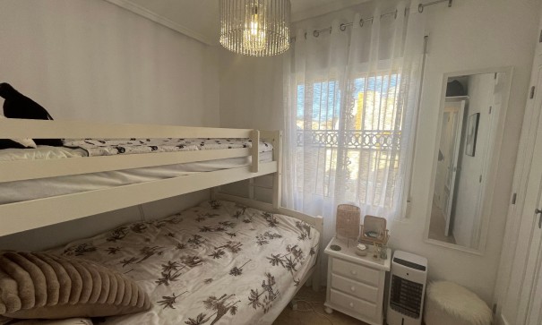 Videresalg - Lejlighed lejlighed -
Punta Prima - Serena