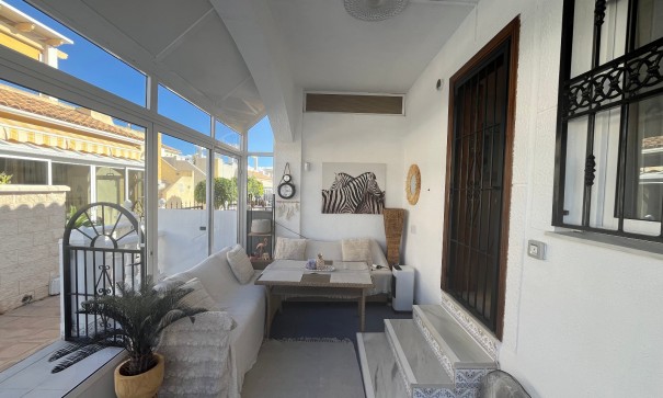 Videresalg - Lejlighed lejlighed -
Punta Prima - Serena