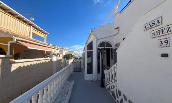 Videresalg - Lejlighed lejlighed -
Punta Prima - Serena