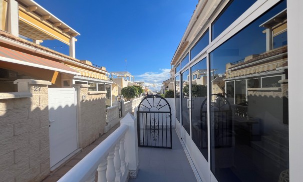 Videresalg - Lejlighed lejlighed -
Punta Prima - Serena