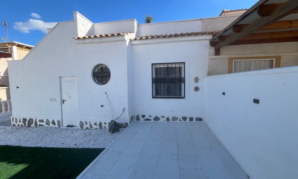 Videresalg - Lejlighed lejlighed -
Punta Prima - Serena