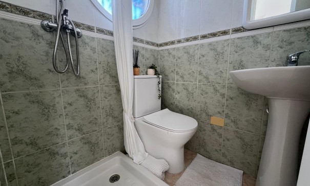 Sprzedaż - Willa w zabudowie bliźniaczej -
Punta Prima - Serena