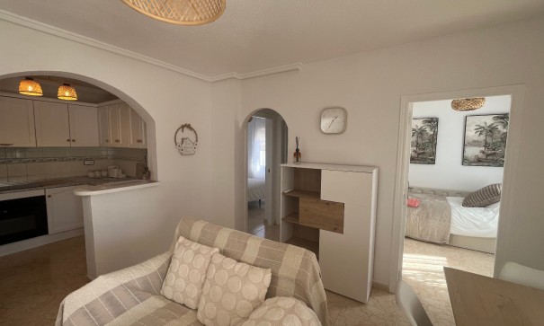 Sprzedaż - Willa w zabudowie bliźniaczej -
Punta Prima - Serena