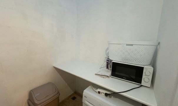 Sprzedaż - Willa w zabudowie bliźniaczej -
Punta Prima - Serena