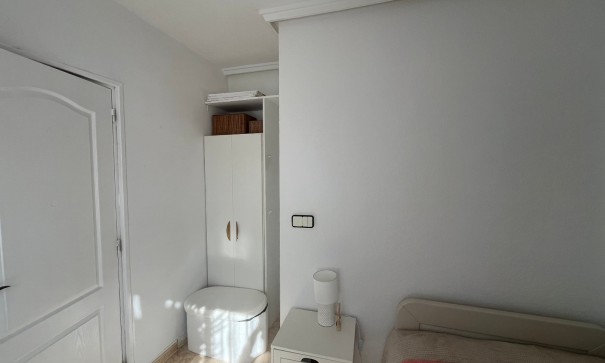 Sprzedaż - Willa w zabudowie bliźniaczej -
Punta Prima - Serena