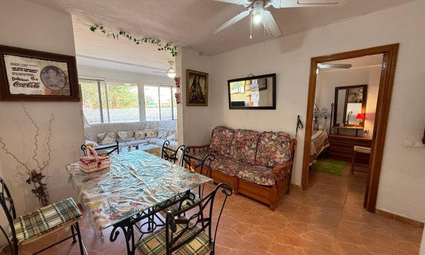 Videresalg - Lejlighed lejlighed -
Torrevieja - Cabo cervera