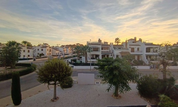 Venta - Apartamento piso -
Villamartín