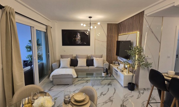 Resale - Wohnung Appartement -
Sucina