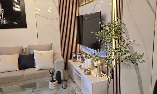 Resale - Wohnung Appartement -
Sucina