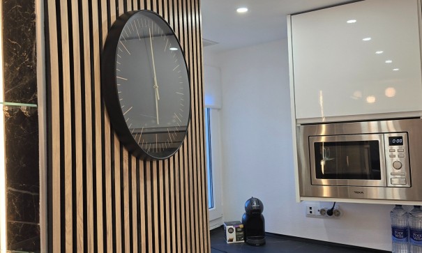 Resale - Wohnung Appartement -
Sucina