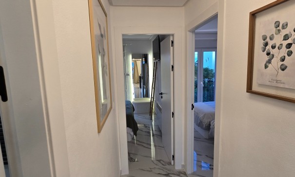 Resale - Wohnung Appartement -
Sucina