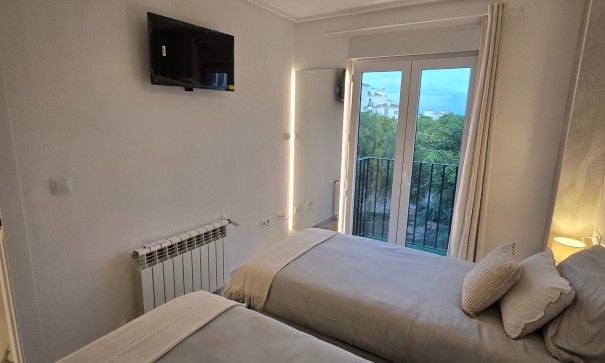 Resale - Wohnung Appartement -
Sucina