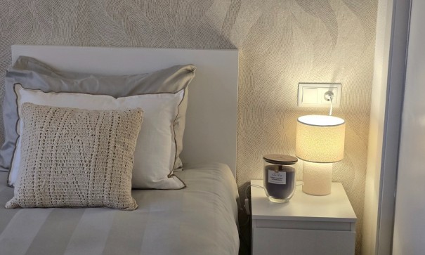 Resale - Wohnung Appartement -
Sucina