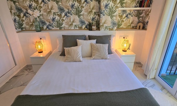 Resale - Wohnung Appartement -
Sucina