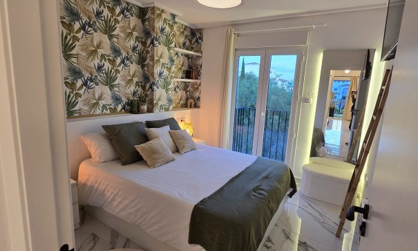 Resale - Wohnung Appartement -
Sucina