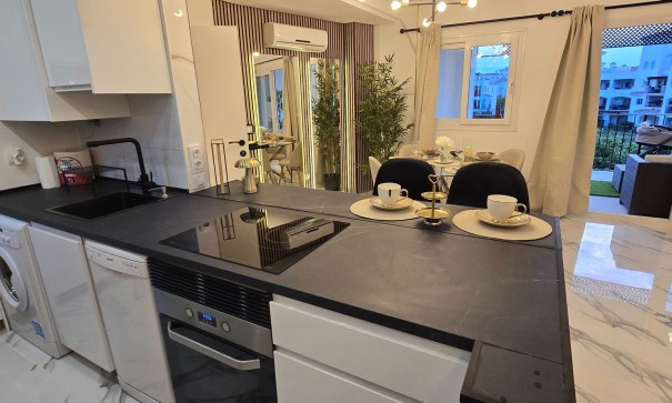 Resale - Wohnung Appartement -
Sucina