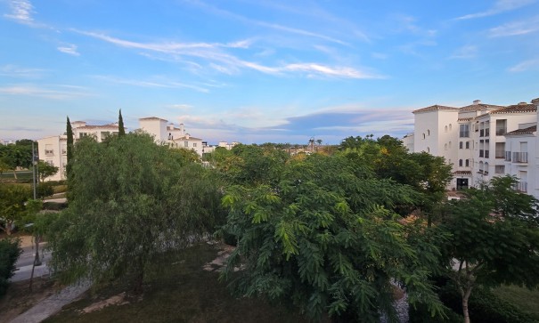 Resale - Wohnung Appartement -
Sucina