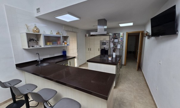 Resale - Freistehende Villa -
Salinas