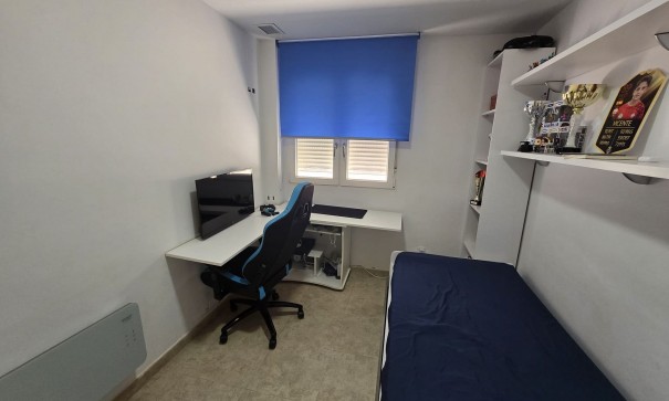 Resale - Freistehende Villa -
Salinas