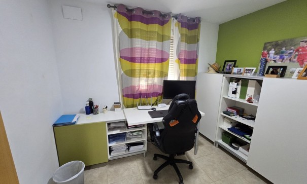 Resale - Freistehende Villa -
Salinas