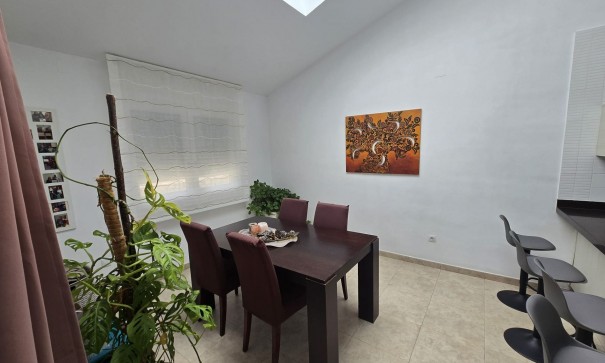 Resale - Freistehende Villa -
Salinas