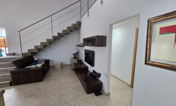 Resale - Freistehende Villa -
Salinas