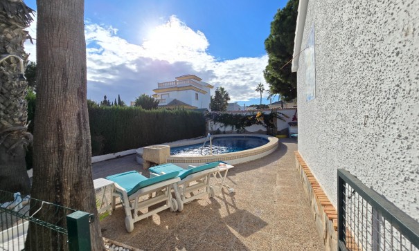 Resale - Freistehende Villa -
Orihuela Costa - Cabo Roig